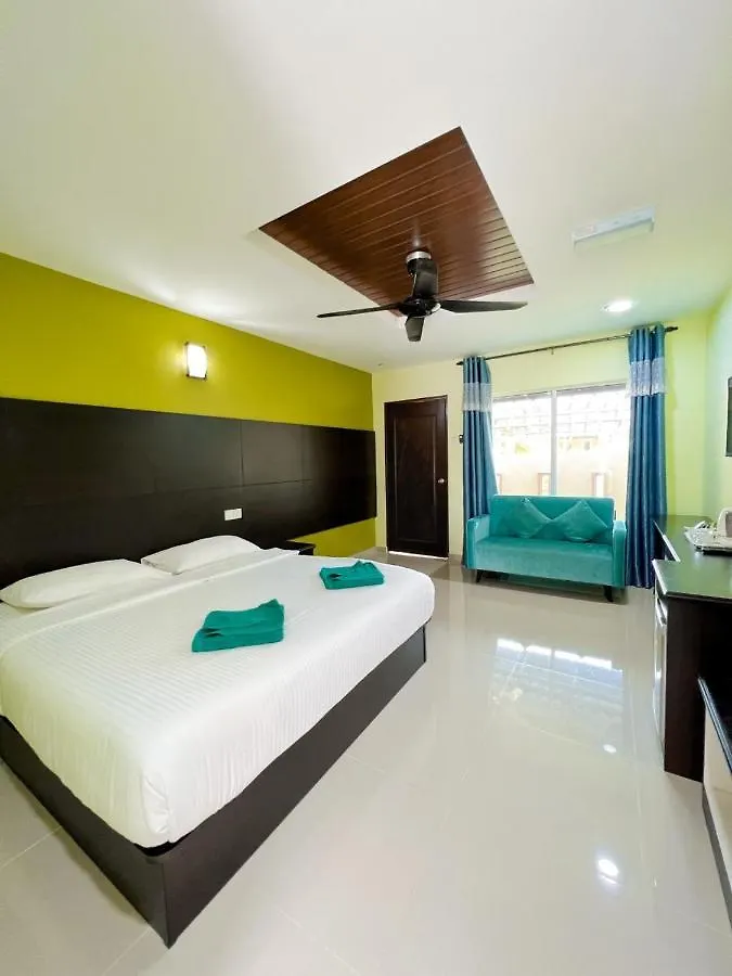 Chuu Pun Village Resort Pantai Cenang