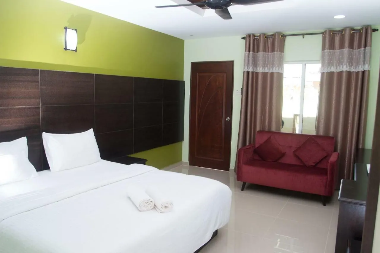 Chuu Pun Village Resort Pantai Cenang  Maleisië