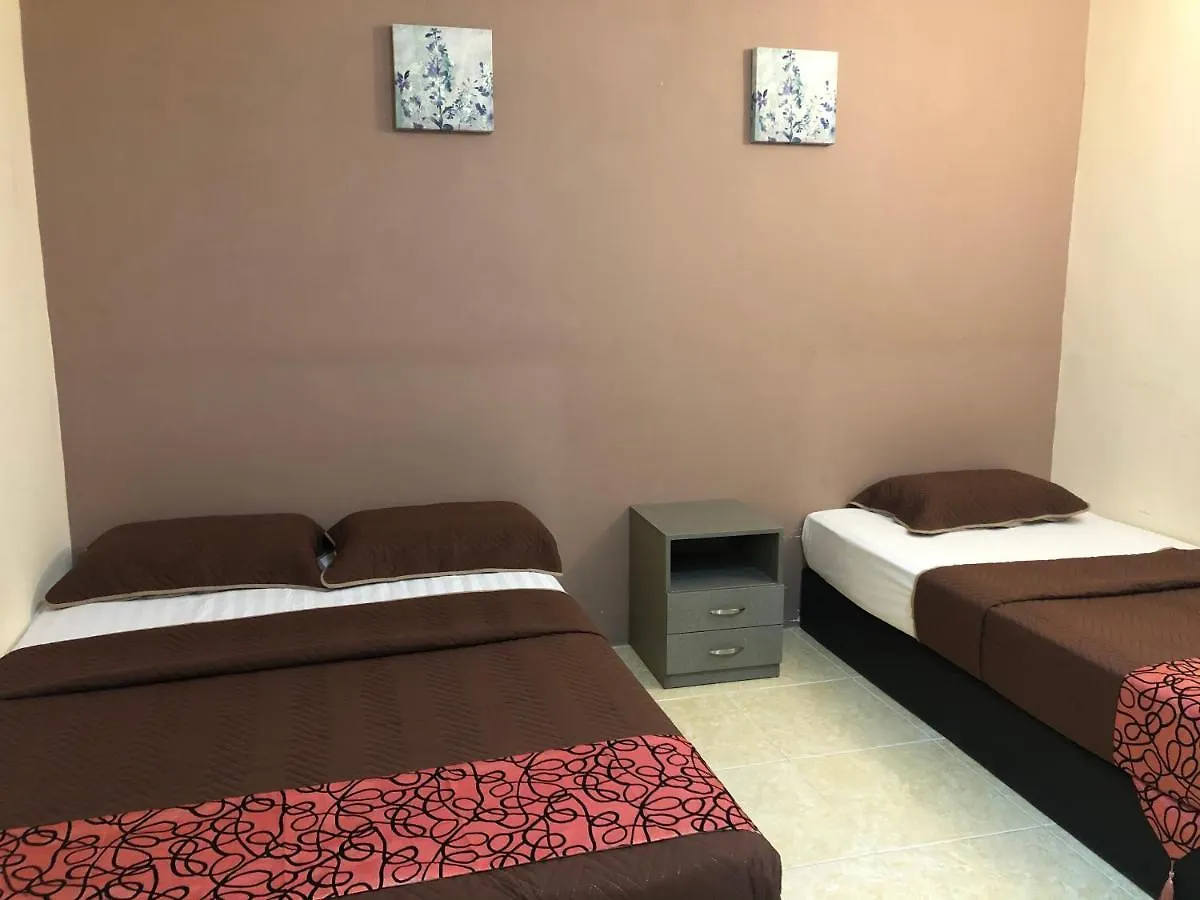 Chuu Pun Village Resort Pantai Cenang  Maleisië